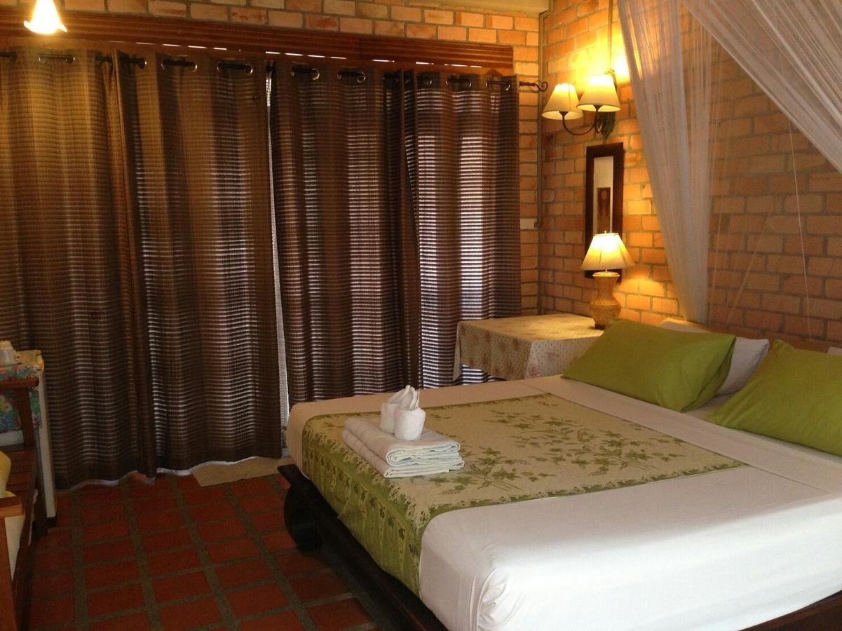 ซีไพน์ วิลลา ลีเบิร์ก Hotel Nai Yang ภายนอก รูปภาพ