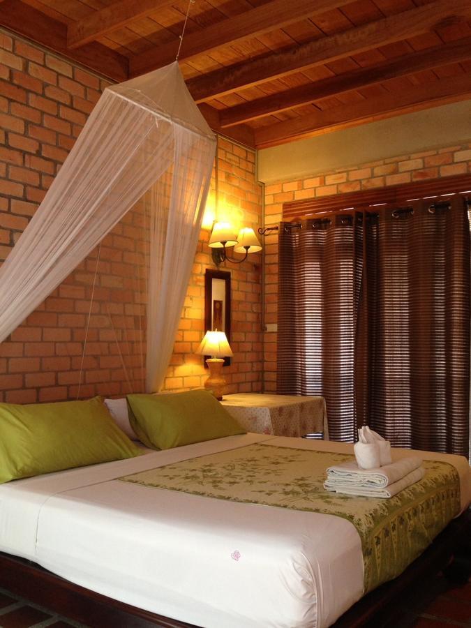 ซีไพน์ วิลลา ลีเบิร์ก Hotel Nai Yang ภายนอก รูปภาพ