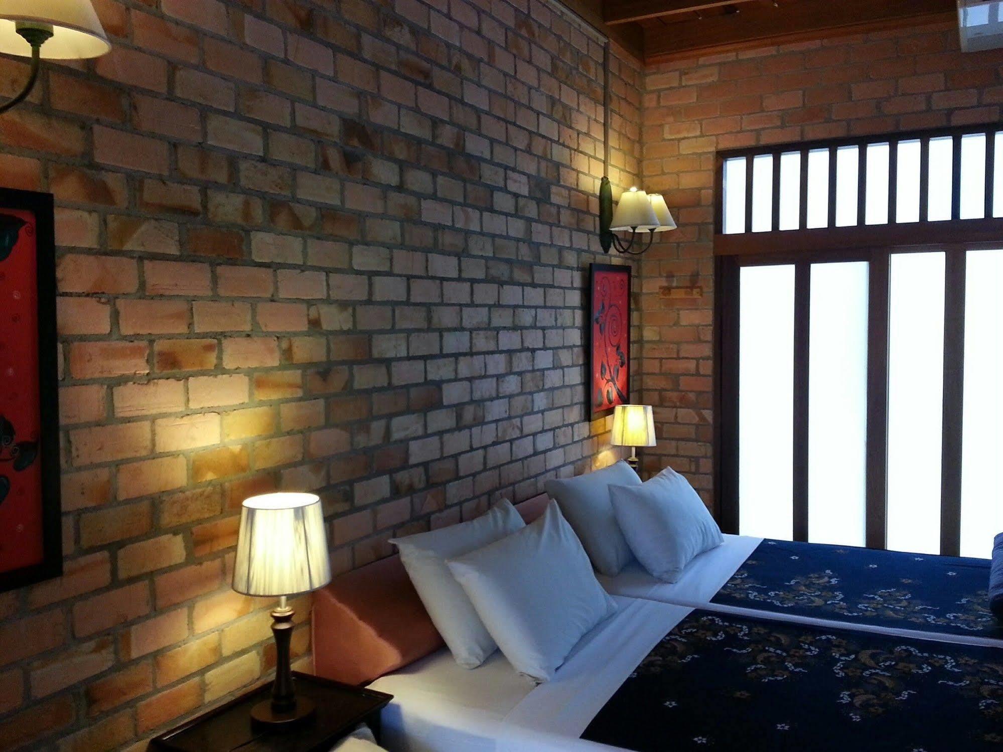 ซีไพน์ วิลลา ลีเบิร์ก Hotel Nai Yang ภายนอก รูปภาพ